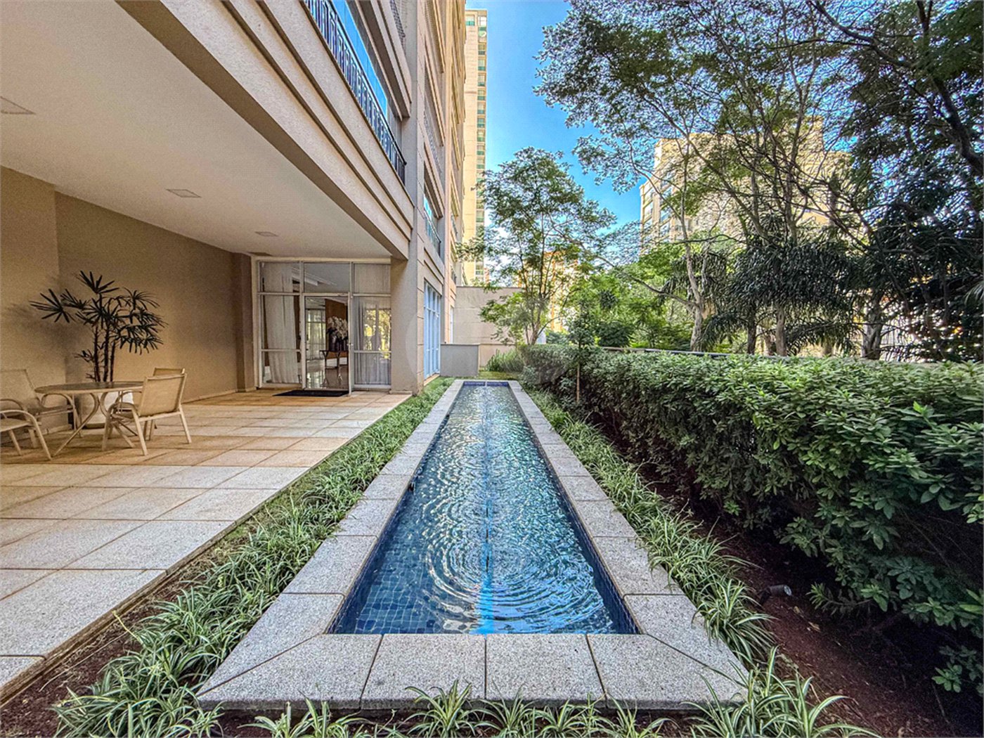 Apartamento para venda em Vila Mariana com 4 quartos, sendo 4 suítes , 250m²