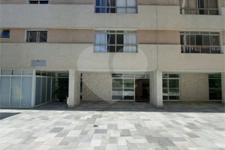 Apartamento a venda com 2 dormitórios 1 suíte 2 vagas de garagem