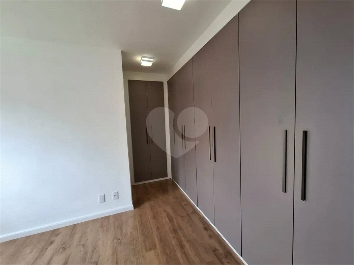Apartamento a venda na Vila Mariana, 68 m², 2 dormitórios, 1 suíte, 2 vagas e lazer completo