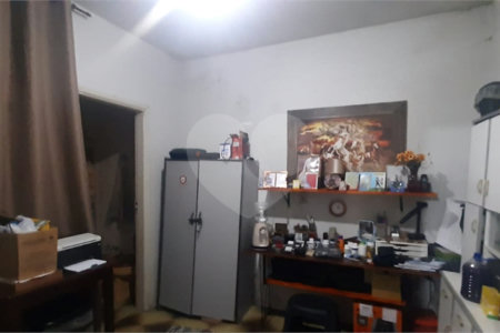 Sobrado no Jardim São Carlos.