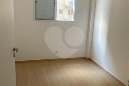 Lindo apartamento no Parque das Oliveiras
