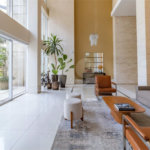 APARTAMENTO PARA LOCAÇÃO COM 151M2 - 3 QUARTOS ( 2 SUÍTES ) - 3 VAGAS NO JARDIM AMÉRICA.
