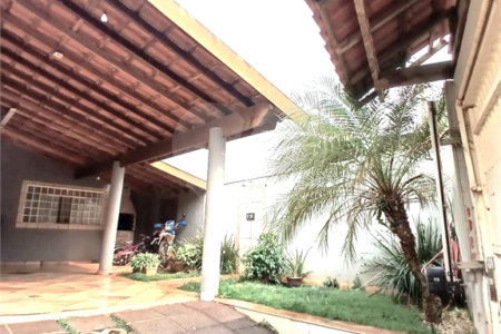 Casa à venda no Jardim Munique