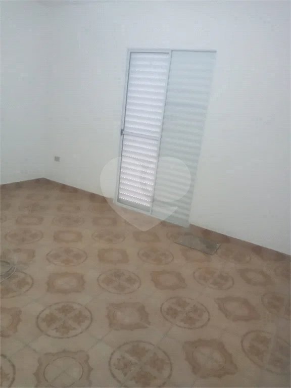 Casa com 180m², 3 quartos (1 suíte) e 5 vagas de garagem, à venda em São Mateus