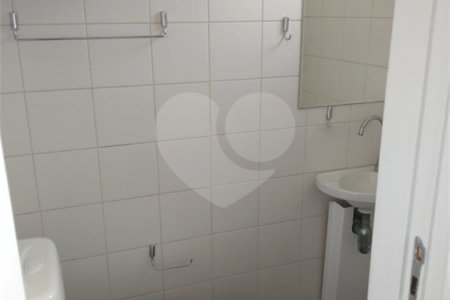 Apartamento 3 suítes, varanda gourmet, 3 vagas em Condomínio Clube na Mooca