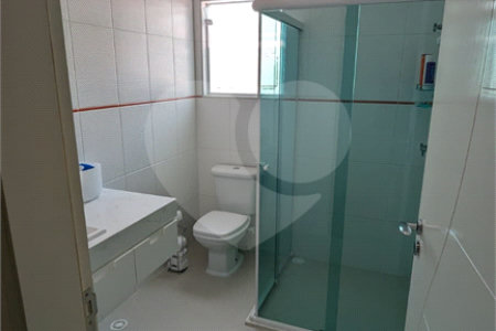 Sobrado Novo à Venda em Mirandópolis | 332 m² | 4 Dormitórios Suítes | 6 Vagas de Garagem