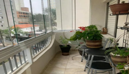 Ótimo apartamento na Vila Mascote, venha fazer uma visita.