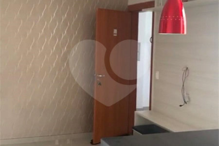 Apartamento no Condomínio Monte Logan.