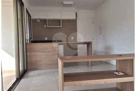 Excelente studio à venda, 45 m², novo, apresentando armários planejados, ar-condicionado e lazer total