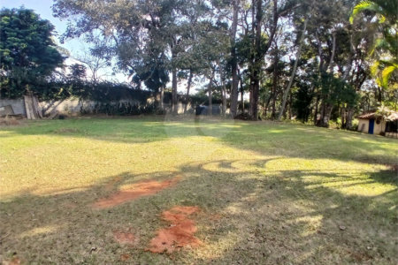 Terreno de 2000m² à Venda no Jardim Estância Brasil