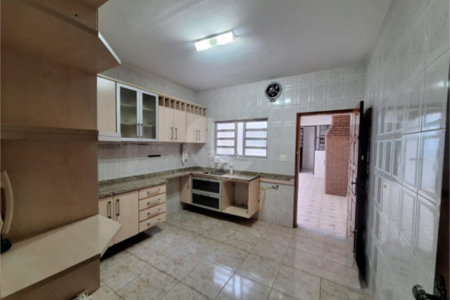 Sobrado com 2 dormitórios com 2 vagas de garagem