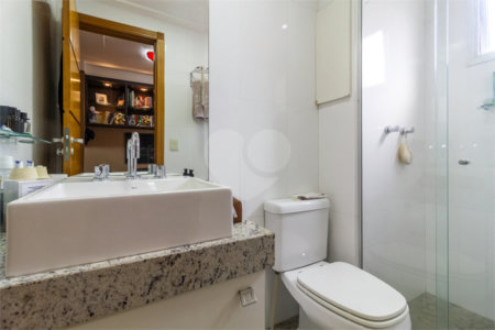 Apartamento para venda no Alto da Moóca, com 178 m², 3 suítes, 3 vagas.