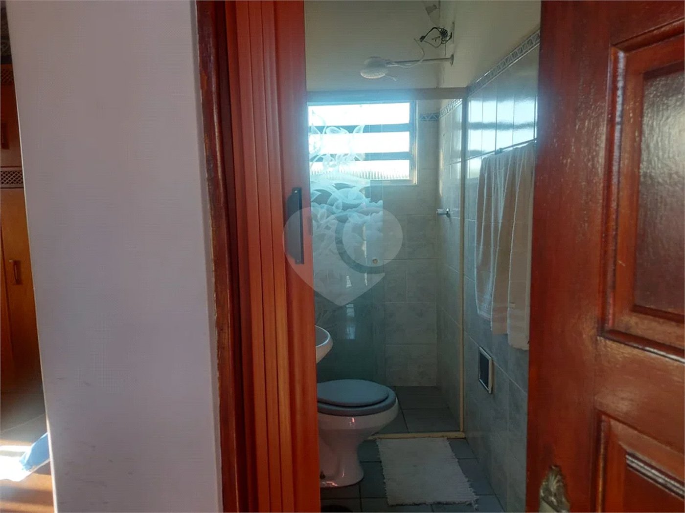 Casa à venda com 3 quartos, sendo 2 suítes,  em Capela, Vinhedo, SP