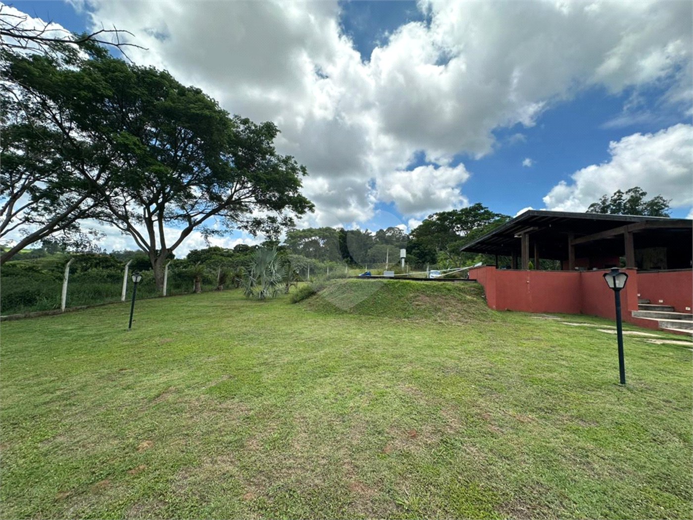 Sítio á venda - 6,6 Hectares
