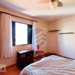 Casa para alugar com 3 quartos, sendo 1 suíte, em Jardim Monte Kemel, São Paulo - SP