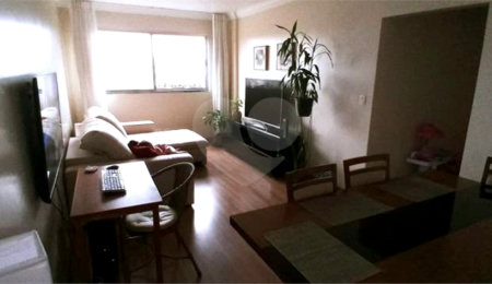 Apartamento à venda com 3 quartos, sendo 1 suíte,  em Santo Amaro, São Paulo, SP