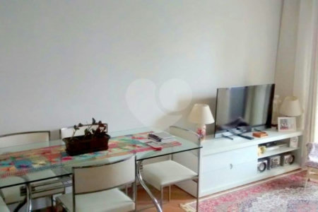 Belo Apartamento a Venda na Agua Rasa