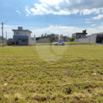 Lote à Venda em São Carlos, no Condomínio Villeneuve I