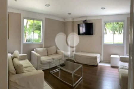 Apartamento c/2 dormitórios, 1 banheiro e Lazer completo á 150 metros do metrô Belém - Mobiliado pronto para morar.
