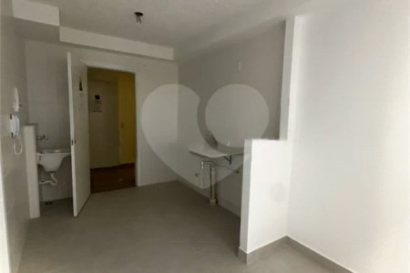 Apartamento Brás 1 suíte e 25m² - Próximo a estação