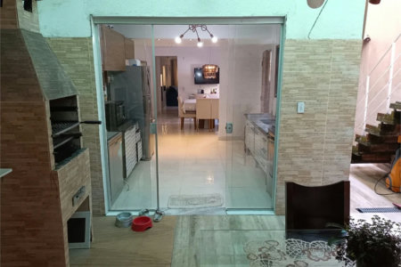 Casa à venda com 3 quartos, sendo 1 suíte, em Butantã, São Paulo, SP