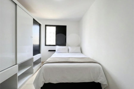 Apartamento de 48m2 à venda com 2 dormitórios e 1 vaga na Bosque da Saúde