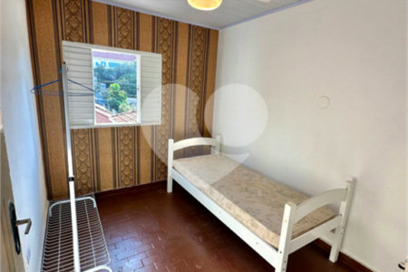 Oportunidade Exclusiva de Investimento – Conjunto de 5 Casas em Vila Fechada no Cambuci