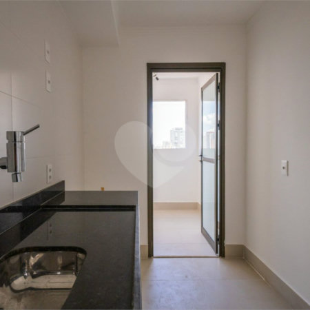 Apartam,ento com 93m² , 2 quarto sendo 1 suiteAv. Nazaré