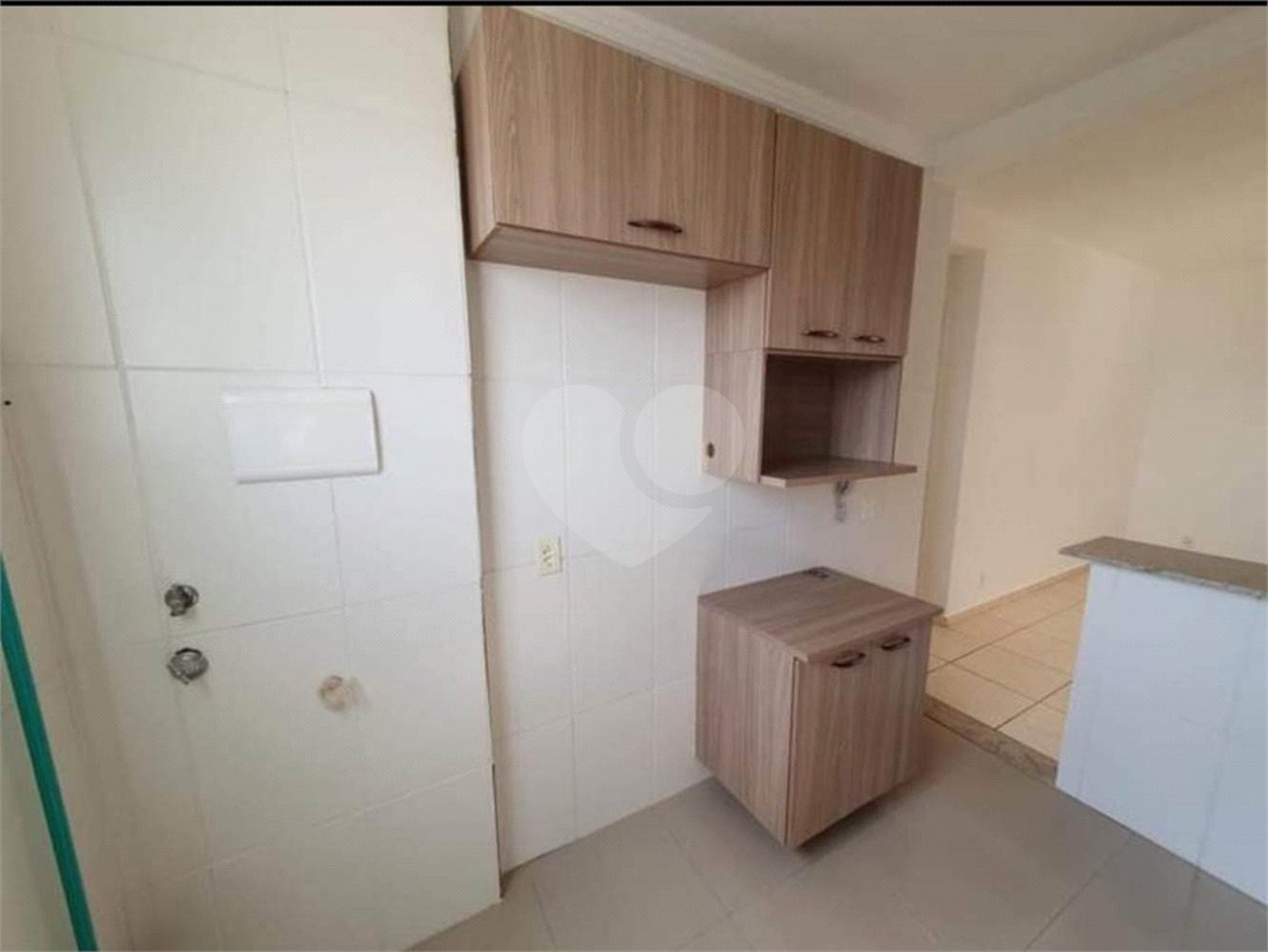 Apartamento no Edifício Parque Alamo em Araraquara/SP, com 2 dormitórios