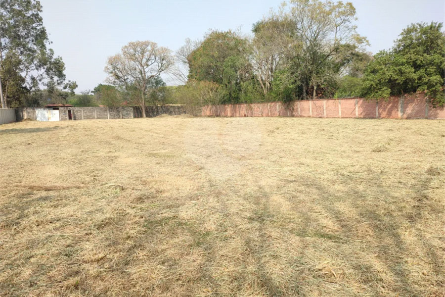 Oportunidade Imperdível: Terreno à Venda no Bairro Santa Rita!