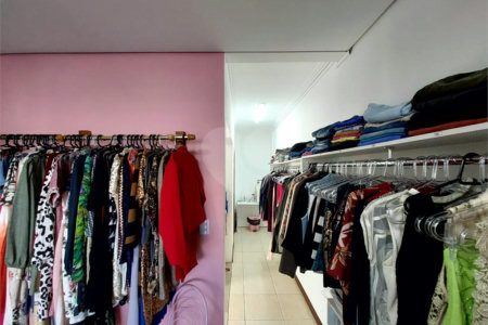Casa residencial com ponto comercial a venda no Centro