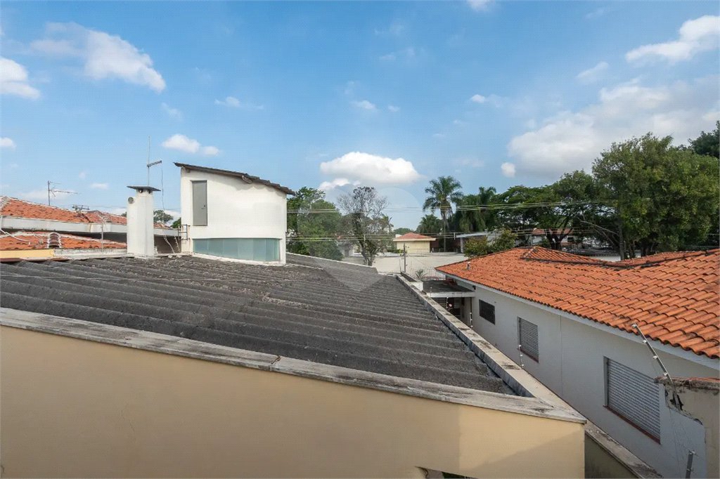 Casa a venda no Planalto Paulista, 2 suítes, 4 vagas, 230 m², quintal e localização privilegiada