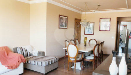 Apartamento à venda com 3 quartos, sendo 1 suíte,  em Vila Paulicéia, São Paulo, SP