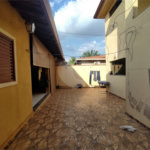 Sobrado espaçoso com 3 quartos,no Parque Fehr á Venda!