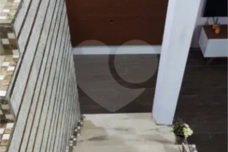 LINDO SOBRADO A VENDA, 180M2, 3 DORMITORIOS 1 SENDO SUITE, 3 BANHEIROS E 2 VAGAS GARAGEM, JARDIM SAN