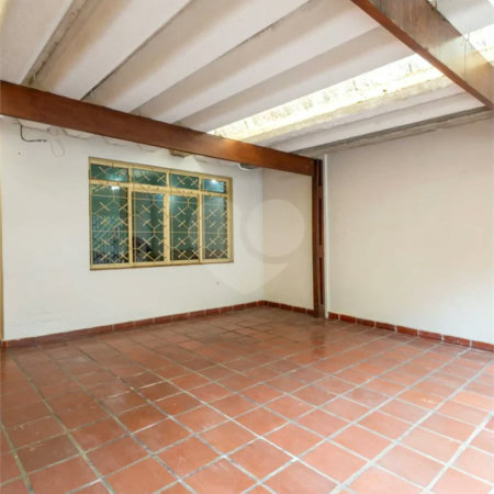 Casa com 150m², 4 quartos, 3 vagas, disponível para locação na Vila Clementino