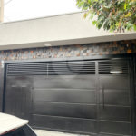 Casa no Conjunto Habitacional Dom Constantino á venda.