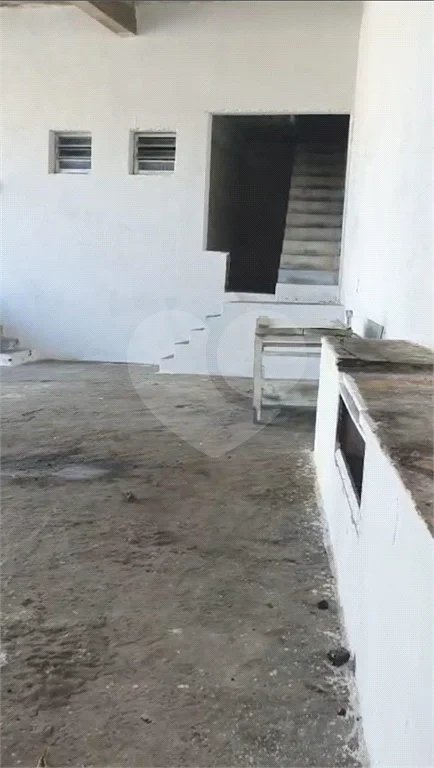 Galpão para locação ou venda com 435 m2 na Vila Santa Catarina