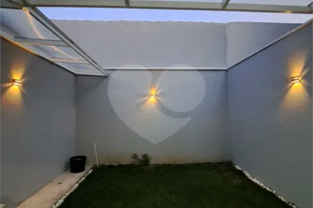 CASA A VENDA 163M², 3 DORMITORIOS,1 SUITE, 2 VAGAS - JARDIM DAS INDUSTRIAS - SÃO JOSÉ DOS CAMPOS/SP.