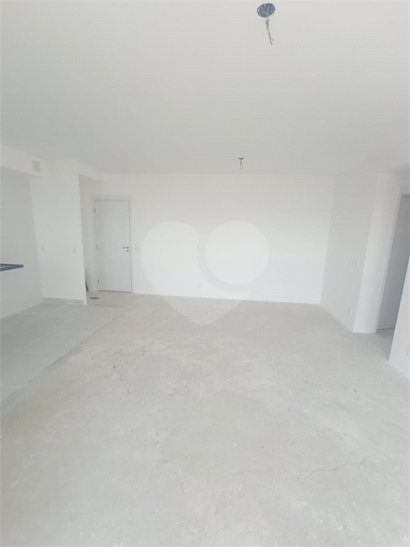 Apartamento na Região do Belém à 5 Minutos do Metrô. Excelente Localização 3 Dormitórios sendo 3 Suítes e 2 Vagas