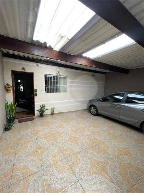 Casa á venda - 3 quartos - 162m² - Vila Brasileira - Mogi das Cruzes/SP