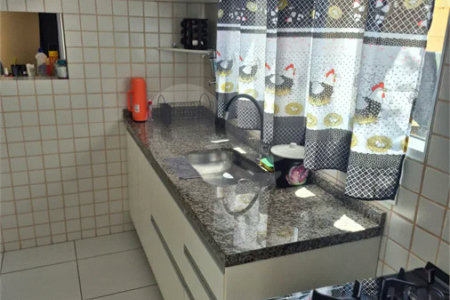 Casa em condomínio à venda em Valinhos no Residencial Santa Elisa com possibilidade de permuta por apartamento