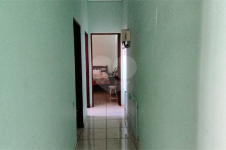 Casa à Venda – 4 Quartos, 1 Suíte – Vila Prado