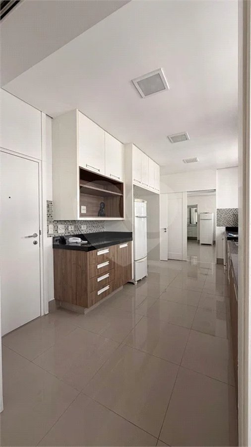 Apartamento à venda com 4 suítes em Jardim Portal I e II, São Paulo, SP