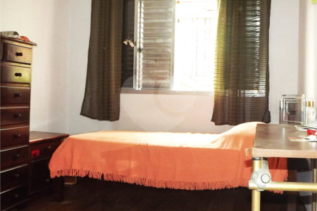 Casa de 318m2 com 2 suítes e 3 vagas à venda na Bela Vista