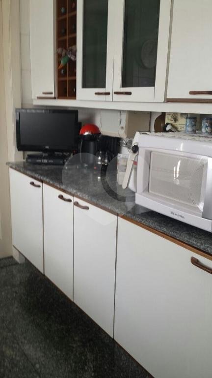 Apartamento em Moema