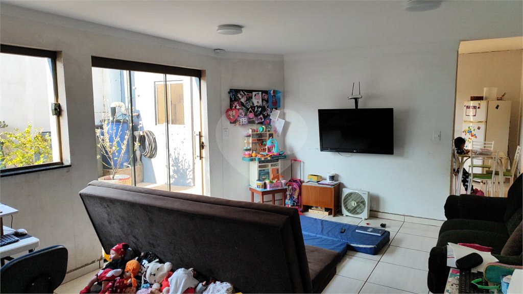Casa à Venda – 4 Quartos, 1 Suíte – Vila Prado
