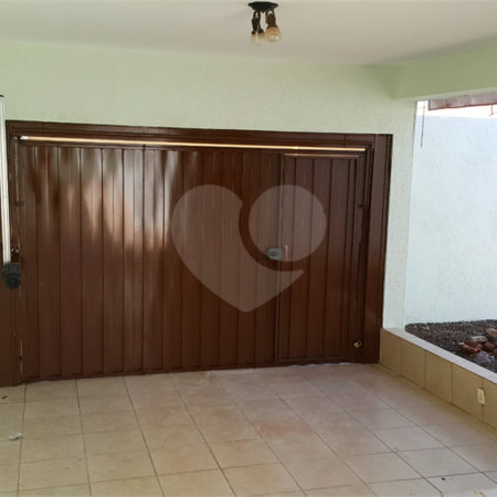 Casa térrea na Vila Costa do Sol