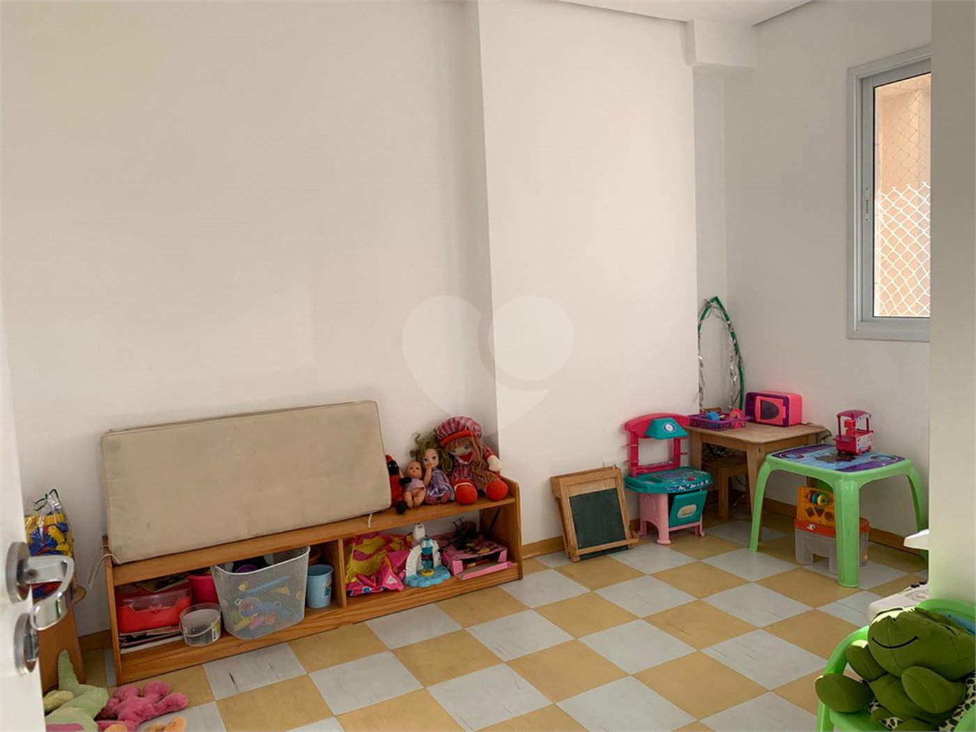 Apartamento à venda - Vila Guarani