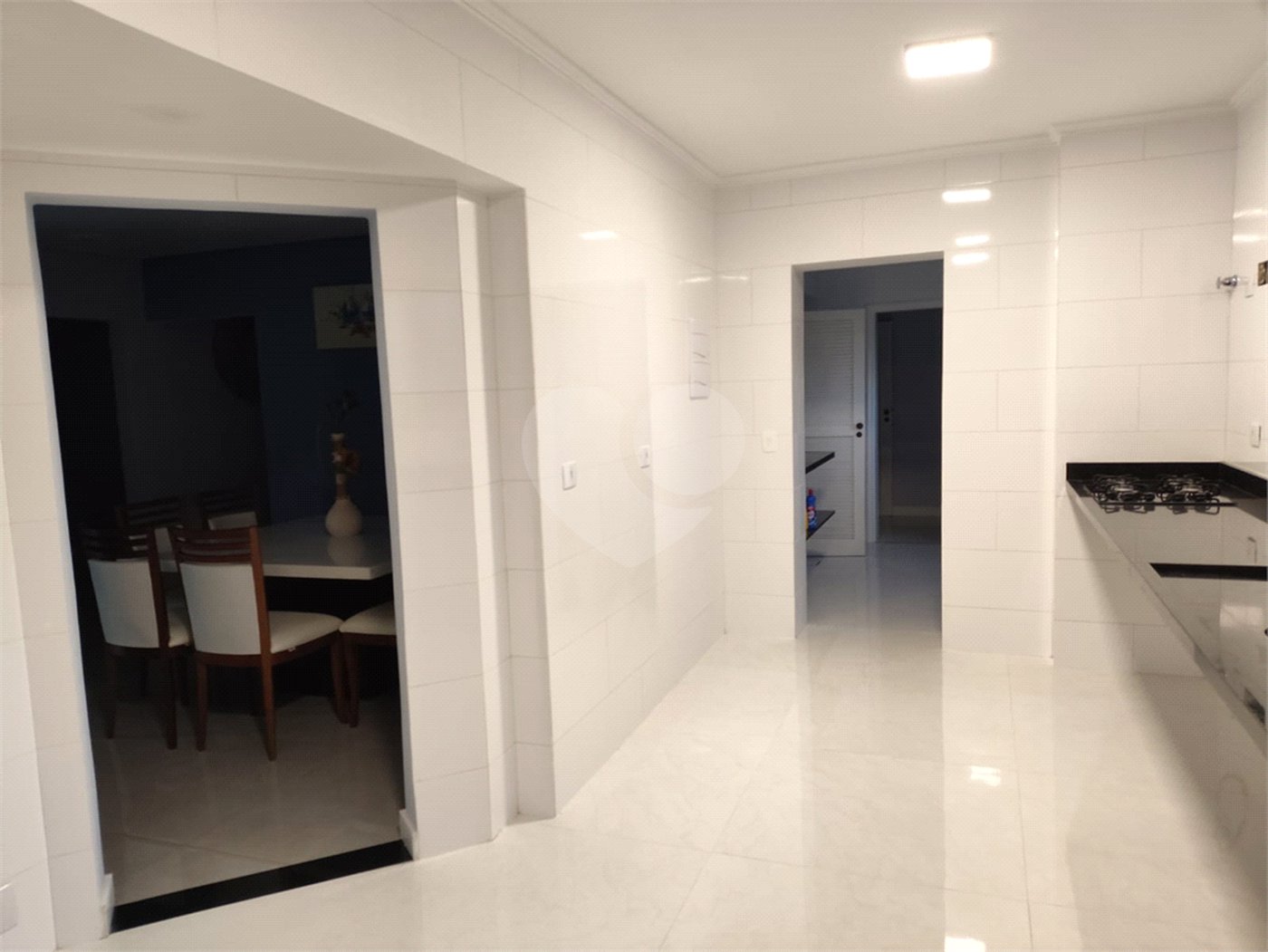 Ótima oportunidade apartamento reformado com 4 dorms 2 suítes 2 vagas